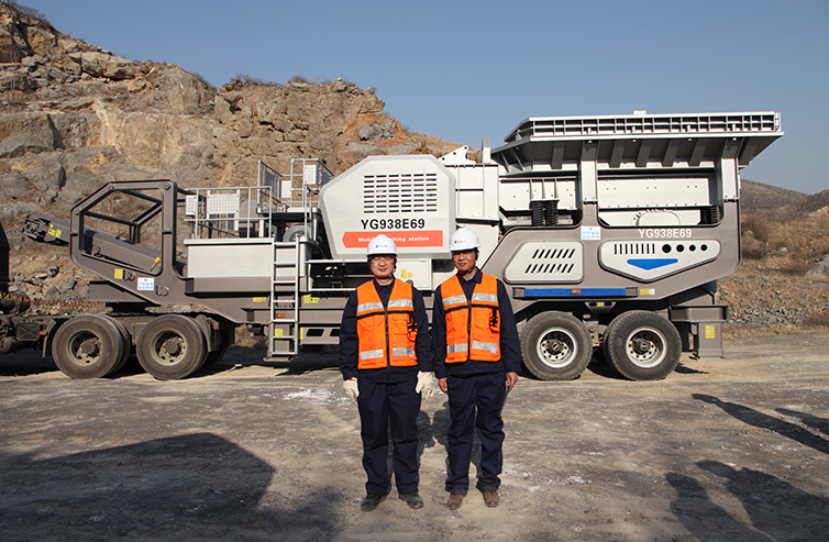  200tph mobile crushing and screening plant in Guinea